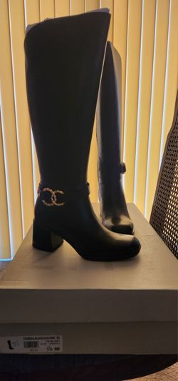 Sz 5.5 Isabeau Black Leather Boots