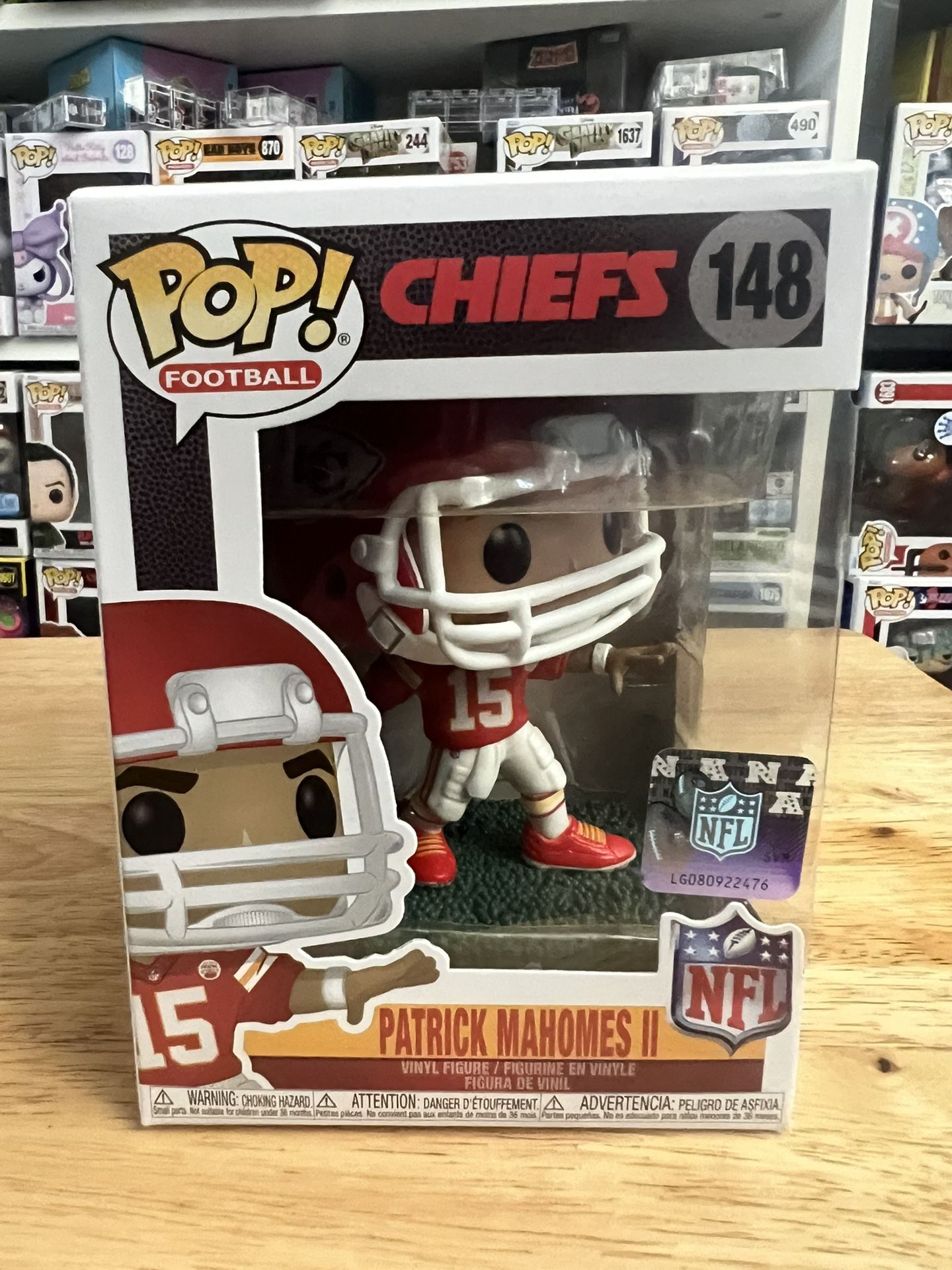 Patrick Mahomes Passing Funko Pop #148 Kansas City Chiefs Uniform NFL Football