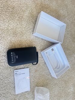 NIIMBOT D11 Portable Bluetooth Smart Label Printer – Complete with Box & Accessories