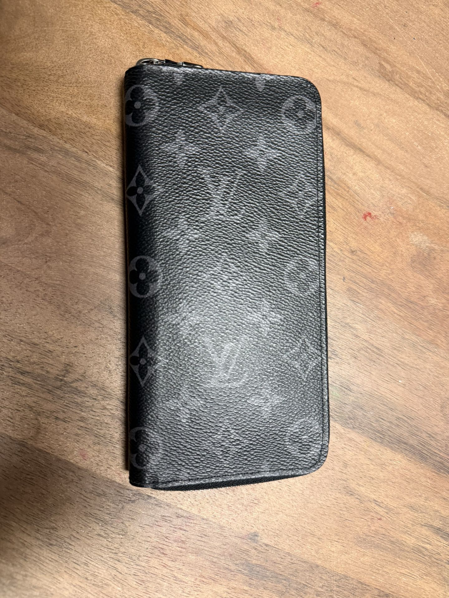 louis vuitton zippy wallet