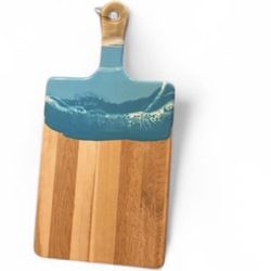 Wooden Cutting Board with Handle