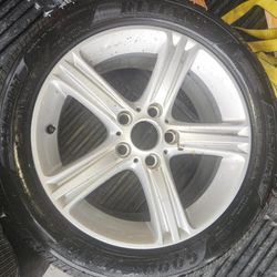 Good Year Reliant 225/50R17...$75/B.O.