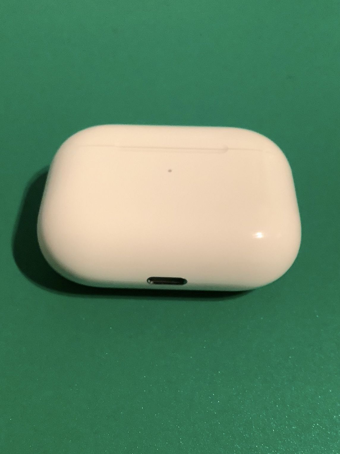 Apple AirPod Pro Charging Case