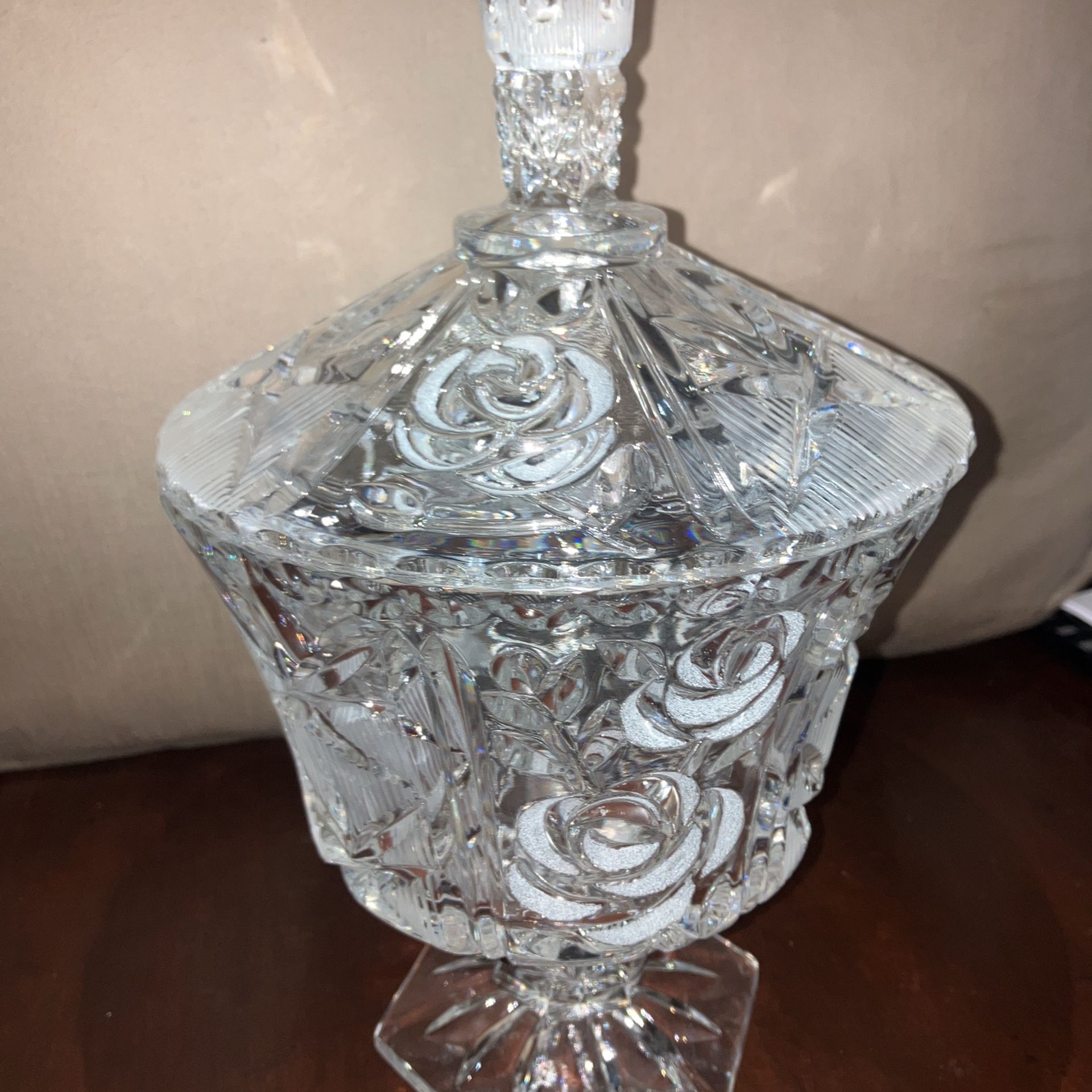 IMPERLUX FOOTED GENUINE  LEAD CRYSTAL BOWL HAND CUT  candy bowl decor