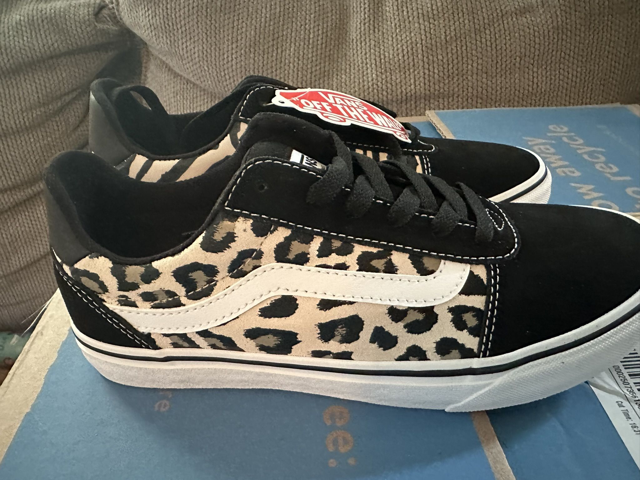 Vans 