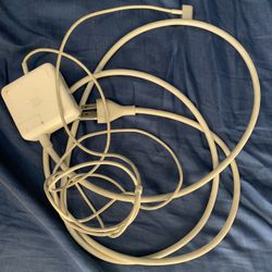 Original Apple 45W Laptop MacBook Pro