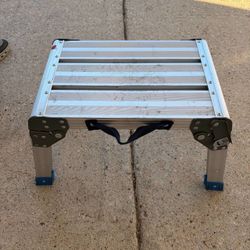 18” Step Stool Working Platform