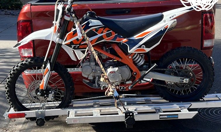 **Haul Master Dirt Bike Carrier **