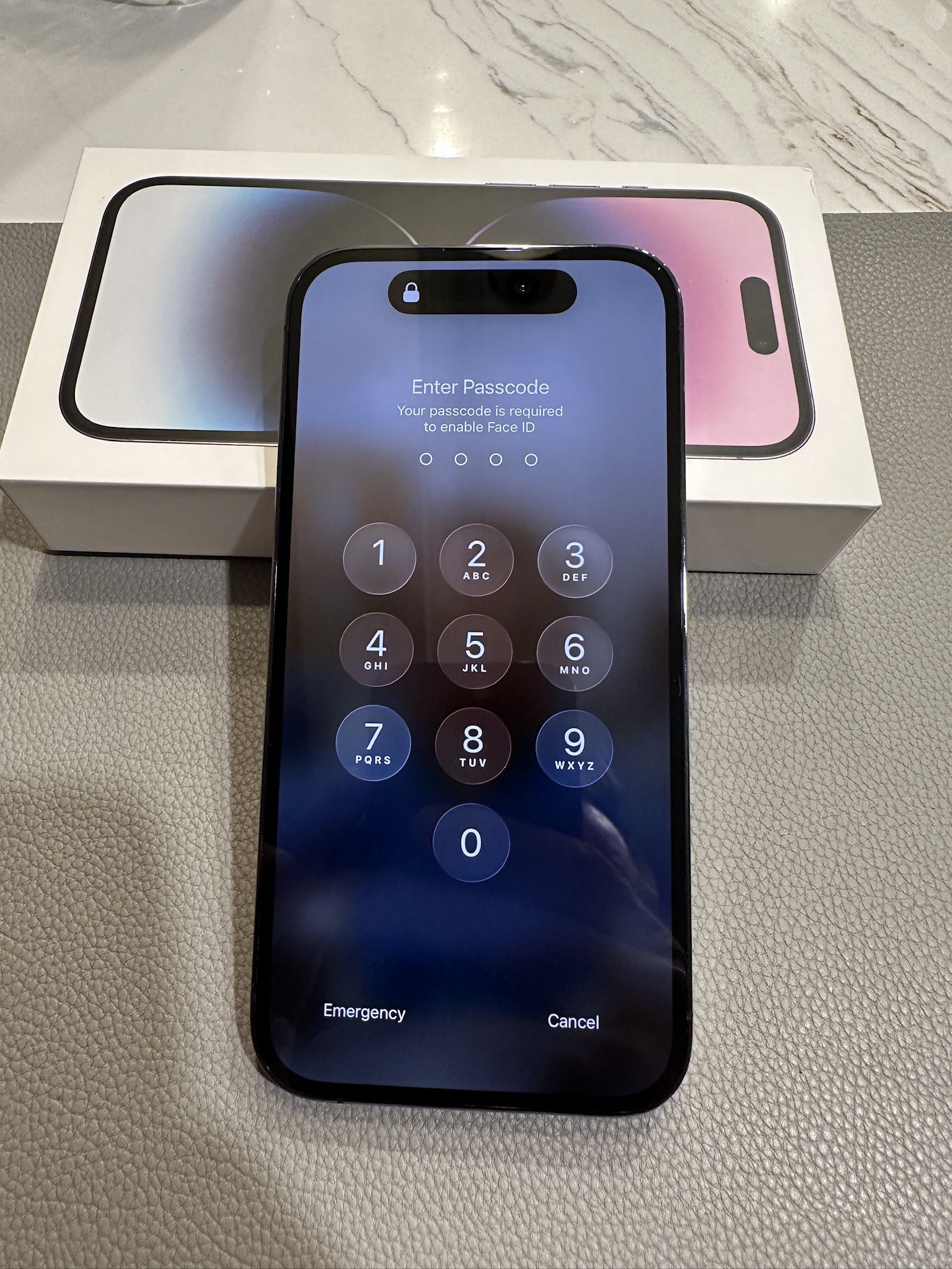 Unlocked Apple iPhone 14 Pro 128GB Deep Purple