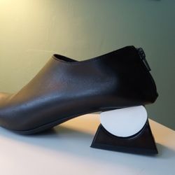 Figura Designer Geometric Heel Size 36