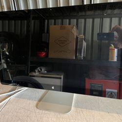 Apple Cinema 27” Display