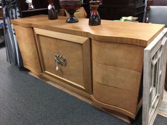 Dresser EC, light wood,Beautiful and very unique