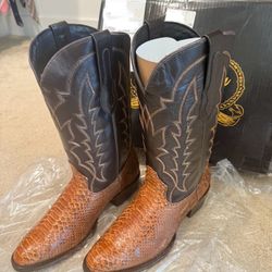 Cowboy Boots JB Dillon. NEW Never worn. Snakeskin Leather Boots. Men’s 9.5 D. 