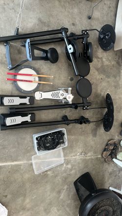 yamaha dtx402k e drum set (check desc)