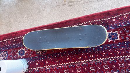Skateboard