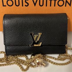 Authentic LV Taurillon Portefeuille Capucines Compact WOC On Chain