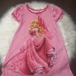 Disney Store Princess Aurora Nightgown, Size 5/6, Brand New, No Tag