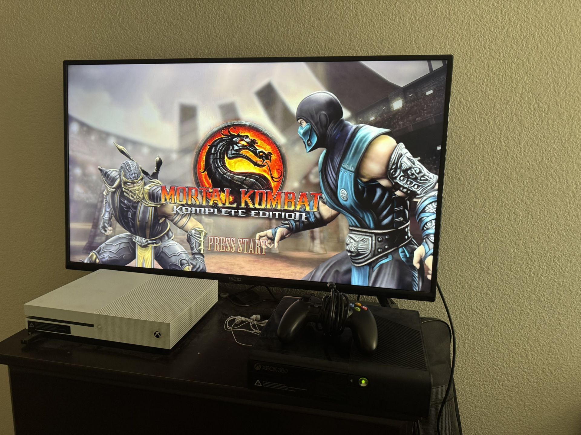 🔥Selling A Xbox 360 With 5 Games 🔥