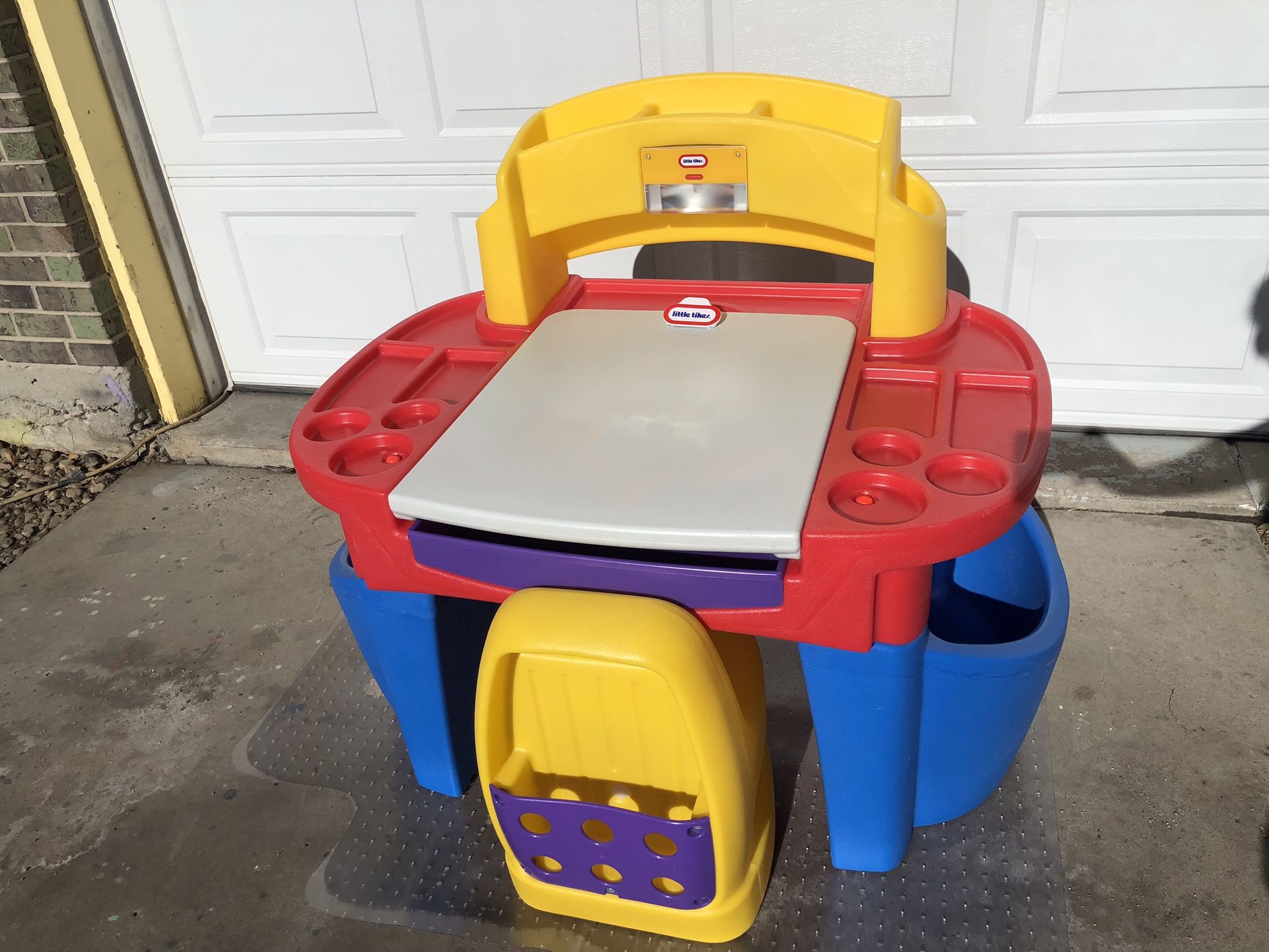 Vintage Little Tikes Art Desk