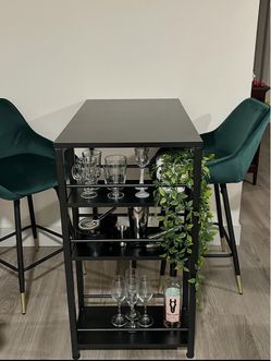 Black Bar Table with 4 Green Stools