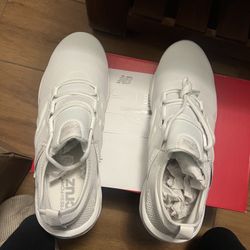 new balance men shoes