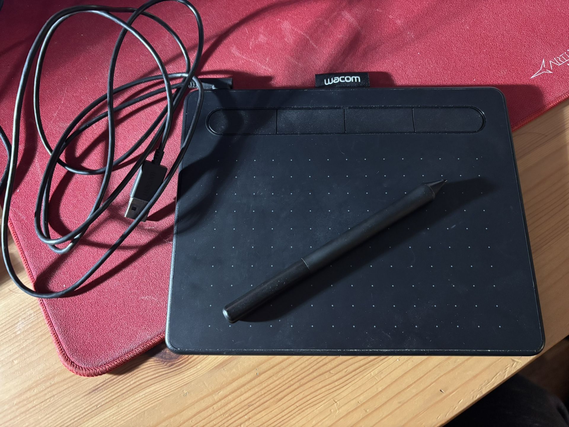 Wacom Intuos Drawing Tablet