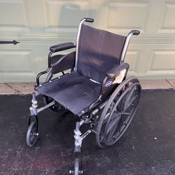 INVACARE WHEELCHAIR 
