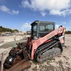 Kubota Skid Steer Loader