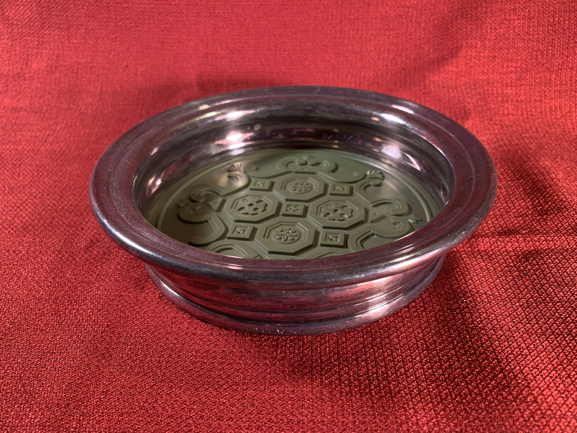 GORHAM EP YG 1433 Silver-Plate Wine/Champagne-Bottle Coaster (D: 5-1/2”)