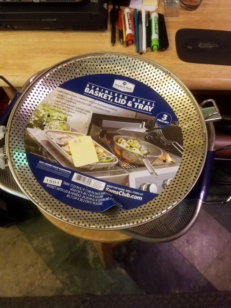 Bbq basket tray brand new Stainless Steel. Use directly over The grill.