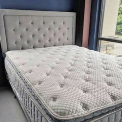 BRAND NEW MATTRESS (still in plastic)
