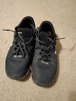 Under armour shoes size 11.5
