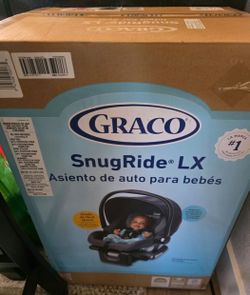 Brand new Graco infant Carseat