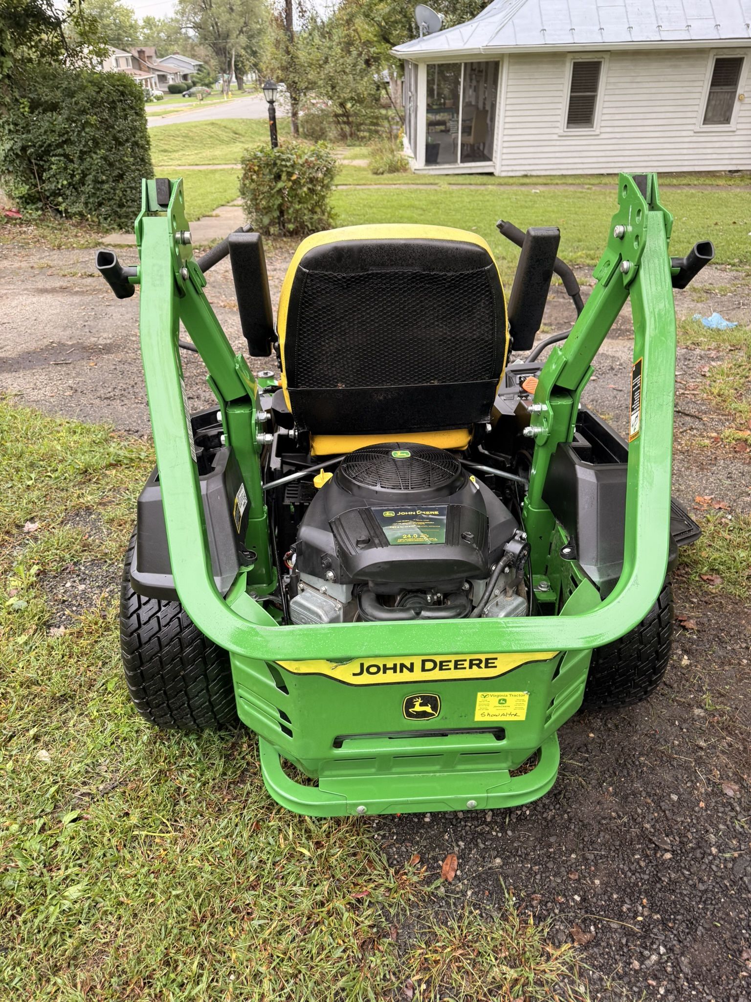 20203 John Deere Zero Turn