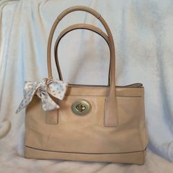 Madeline Shoulder Bag Coach