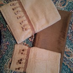 Decoration Towel Set Hand Made