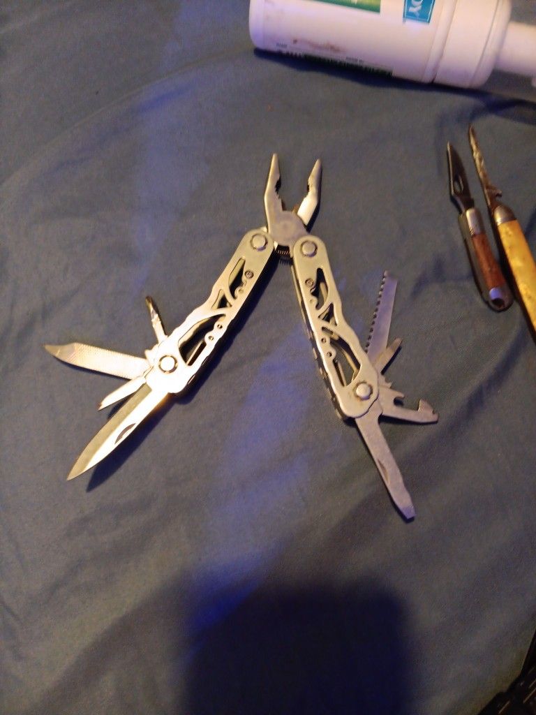Husky Multi Tool