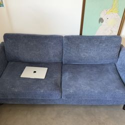 Love Seat sofa w/ USB + power outlets