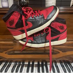 2013 Nike Bred 1s Size 9 🔥 