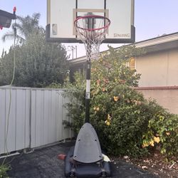 Spaulding Adjustable basketball hoop    