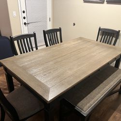 Dining Table (4 Chairs & Bench)