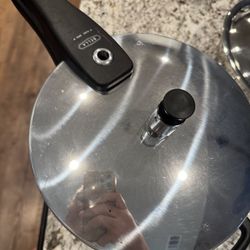 Bella Pressure Cooker 