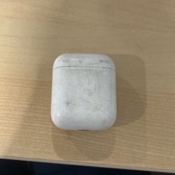 Apple AirPods Gen 1 