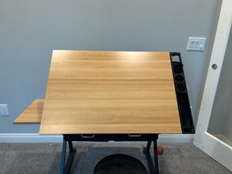 Art/ Drafting Desk & Chair