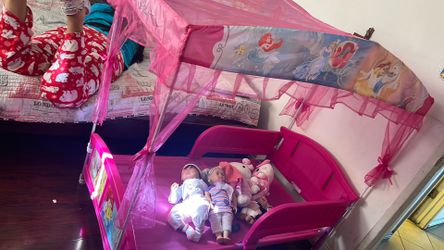 Princess bed No Mattress 