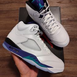 Jordan Retro 5 "Grape"