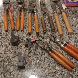 Lyman And Other Molds, Casting Equipment And Luber-sizer 