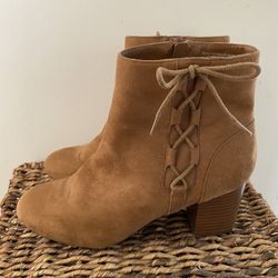 Womens Boot 8.5