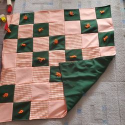 VINTAGE 70s HAND MADE TIED PATCHWORK QUILT