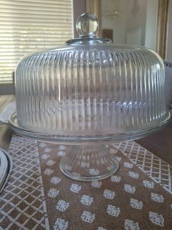 Cake or dessert pedestal stand
